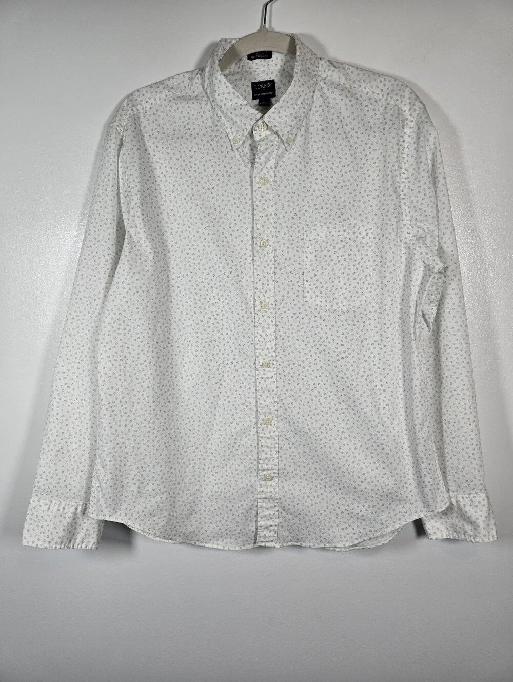 J. Crew Slim Untucked Flex Performance Button Down Shirt Size Large White Floral